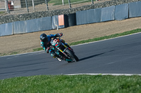 brands-hatch-photographs;brands-no-limits-trackday;cadwell-trackday-photographs;enduro-digital-images;event-digital-images;eventdigitalimages;no-limits-trackdays;peter-wileman-photography;racing-digital-images;trackday-digital-images;trackday-photos